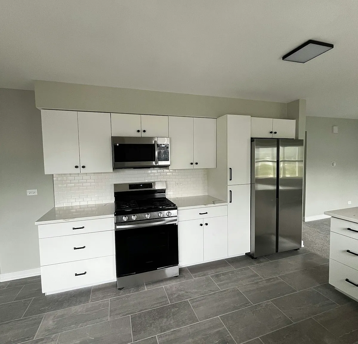 278 N Oaklawn Ave, Unit 2 — Photo 2