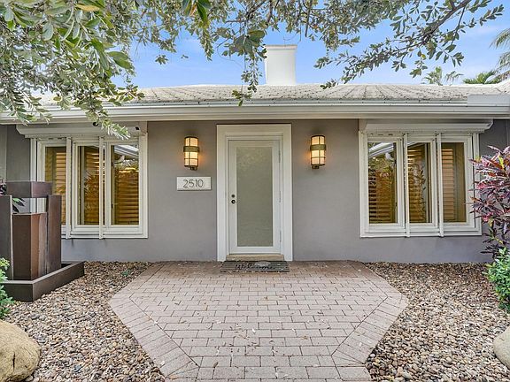 2nd image of 2510 NE 47th Street