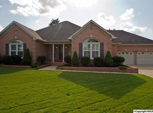 3105 Prescott Ln SW, Decatur, AL 35603