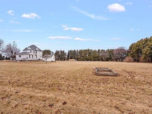 5th image of 1665 Navaho Ave