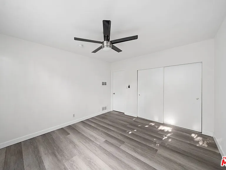 1027 N Edinburgh Ave #8 — Photo 6
