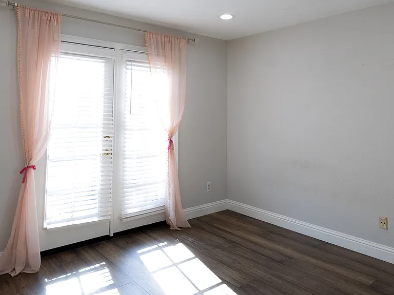 Bedroom - Upstairs