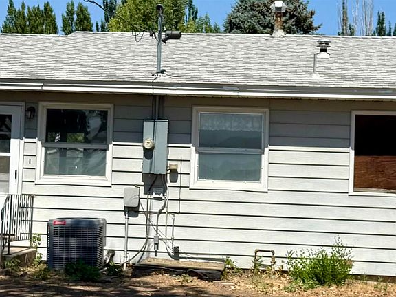 3rd image of 1520 Culbertson Ave