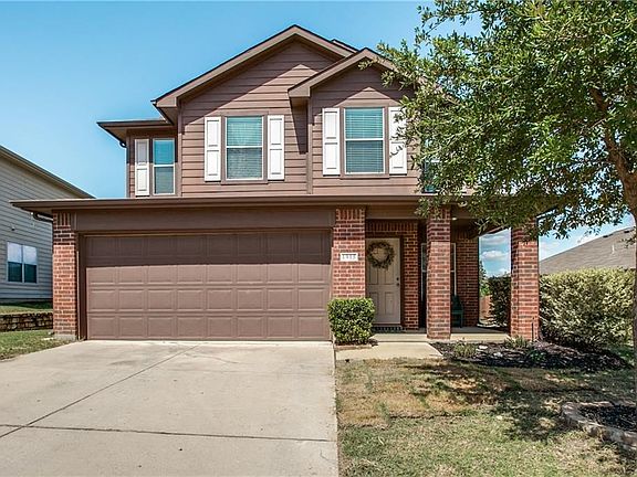 2nd image of 1915 Amerigo Dr