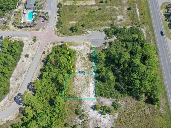 191 Carraway Cir, Carrabelle, FL 32322