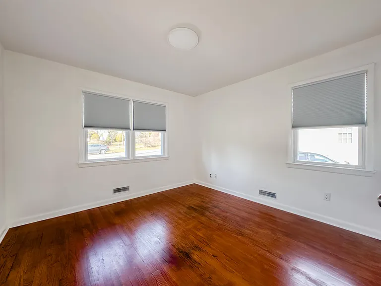 59 Herring St — Photo 9