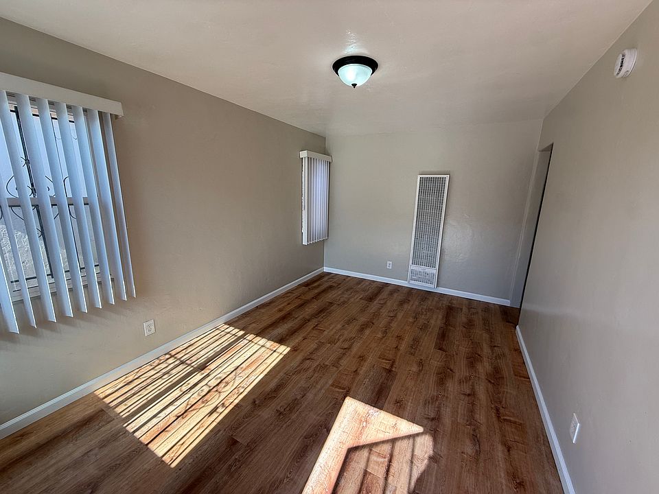 1st image of 3121 National Ave #3121.5