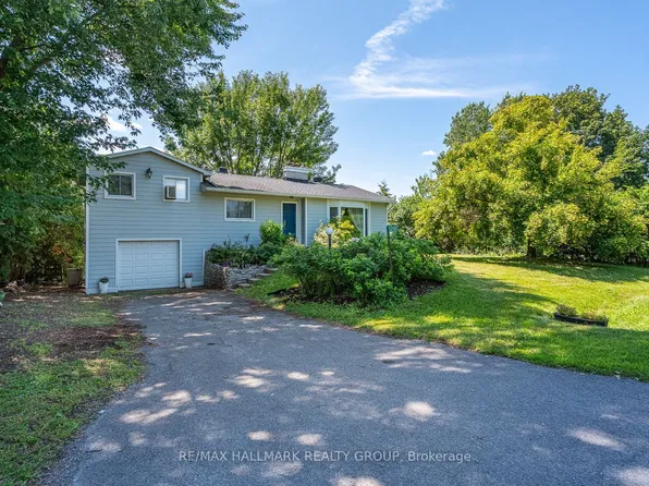5290 Driscoll Dr, Ottawa, ON K4M 1E6