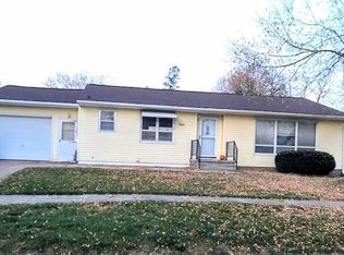 904 Maplecrest Dr, Harlan, IA 51537