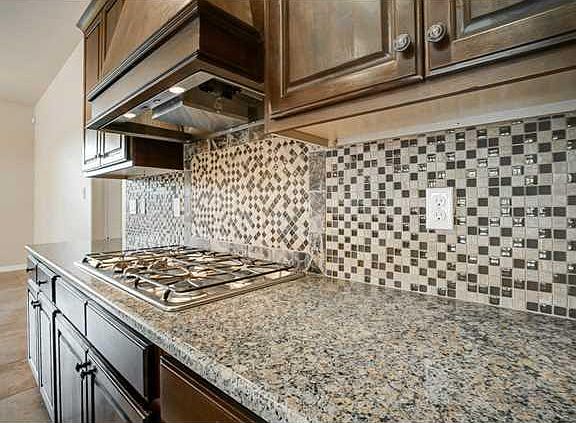 4th image of 6269 Wildwood Ct