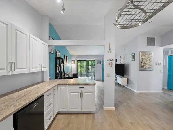 4296 Woodstock Drive #C, West Palm Beach, FL 33409