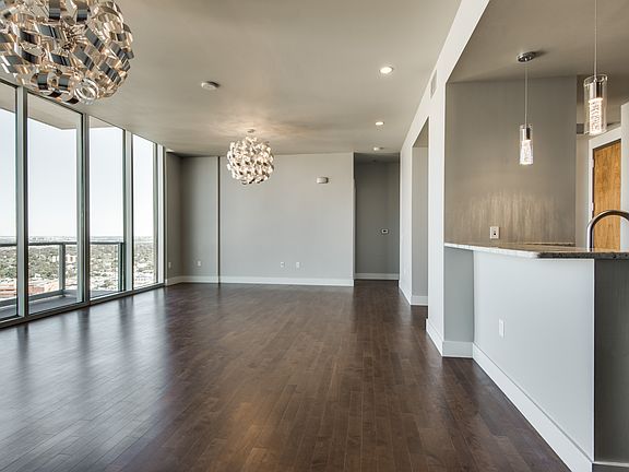 4th image of 610 E. Market St #3114