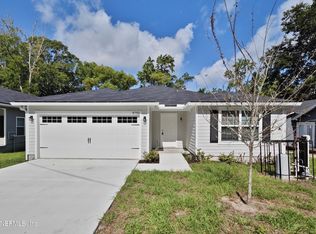 6752 Perry St, Jacksonville, FL 32208