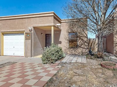 6817 Armand Rd NW, Albuquerque, NM, 87120