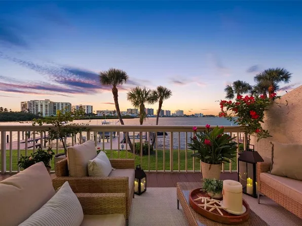 160 MARINA DEL REY COURT, CLEARWATER, FL 33767