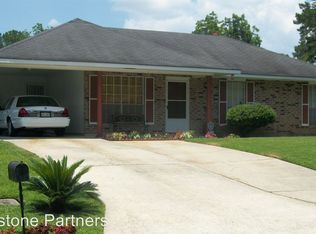 9585 Southlawn Dr, Baton Rouge, LA 70810
