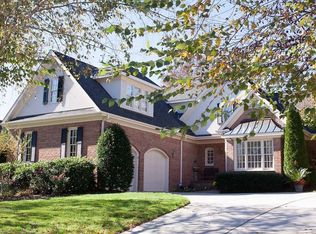 18 Hadley Park Ct, Greensboro, NC 27407