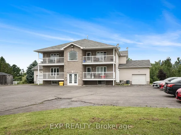 525 Russell Rd #1, Clarence Rockland, ON K0A 2A0