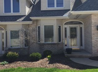 19993 Emerald Vw #12, Fairview Park, OH 44126