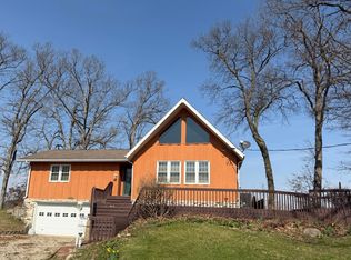 12205 Choctaw Trl, Culver, IN 46511