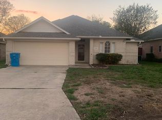 5765 Alece Ln, Beaumont, TX 77713