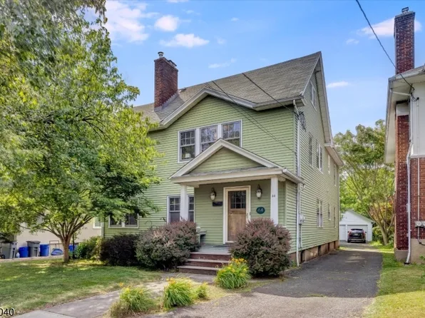 44 Walnut Cres, Montclair, NJ 07042