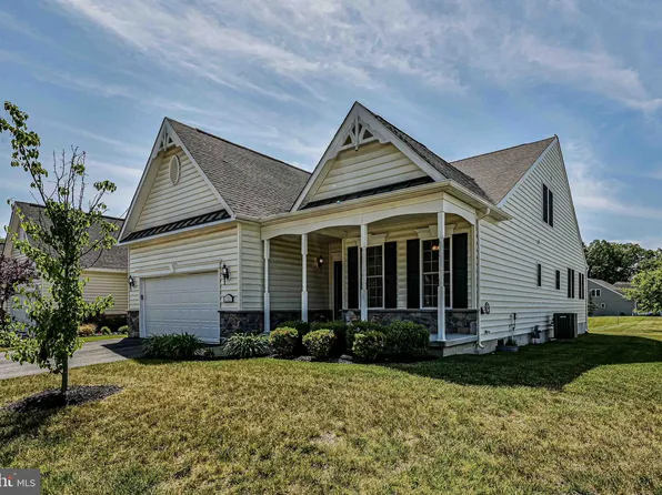 12 Azzurri Ct, Smyrna, DE 19977