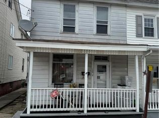 109 S Chestnut St, Summit Hill, PA 18250
