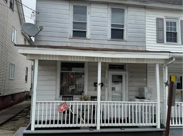 109 S Chestnut St, Summit Hill, PA 18250