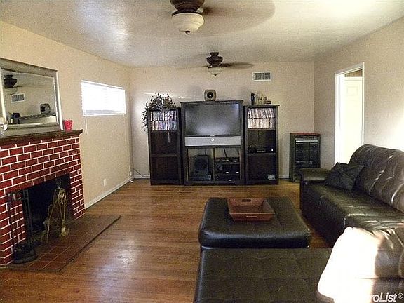 4th image of 2946 W Christina Ave