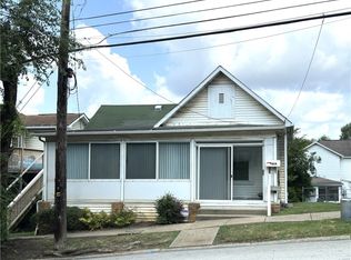 404 1st St, Apollo, PA 15613