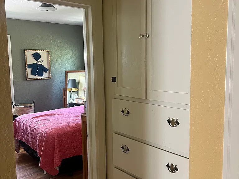 808 Beverly Ave — Photo 13