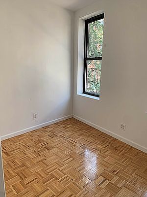 3rd image of 365 Broome St APT 9