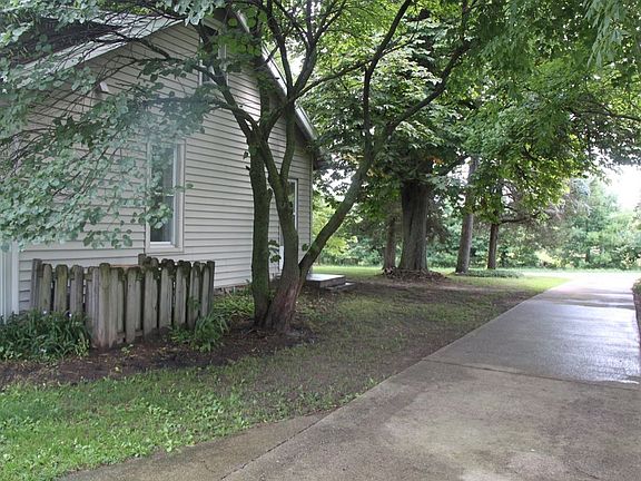4th image of 20457 Sycamore Rd