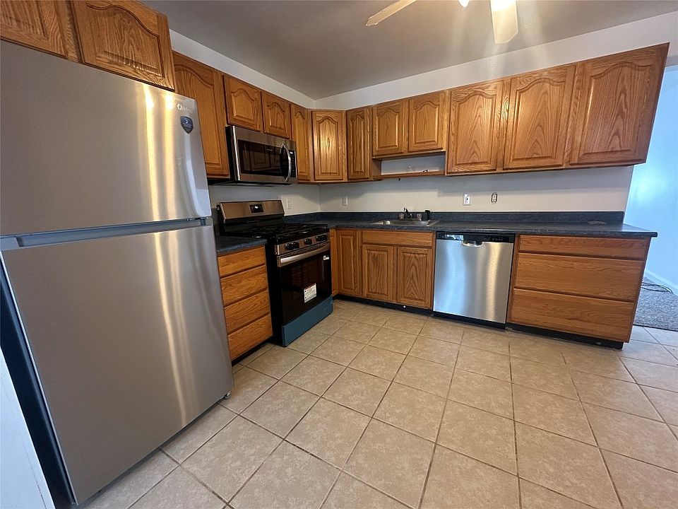 4013 Essex Ave, Erie, PA 16504 | Zillow