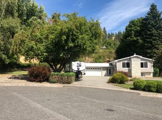 911 Miles Ave, Orofino, ID 83544