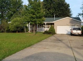 9373 Bechtel Rd, Elyria, OH 44035