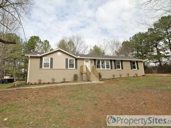 1012 Christopher Ln, Ashland City, TN 37015