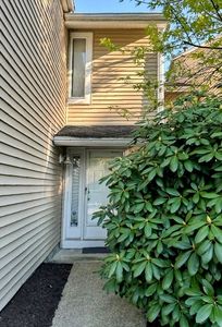 49 Curtis Ave APT A, Marlborough, MA, 01752