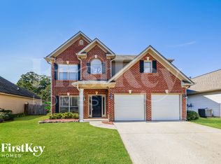 724 Forest Lakes Dr, Sterrett, AL 35147