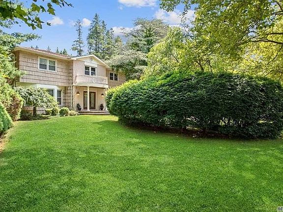 3rd image of 6 Claverton Ct