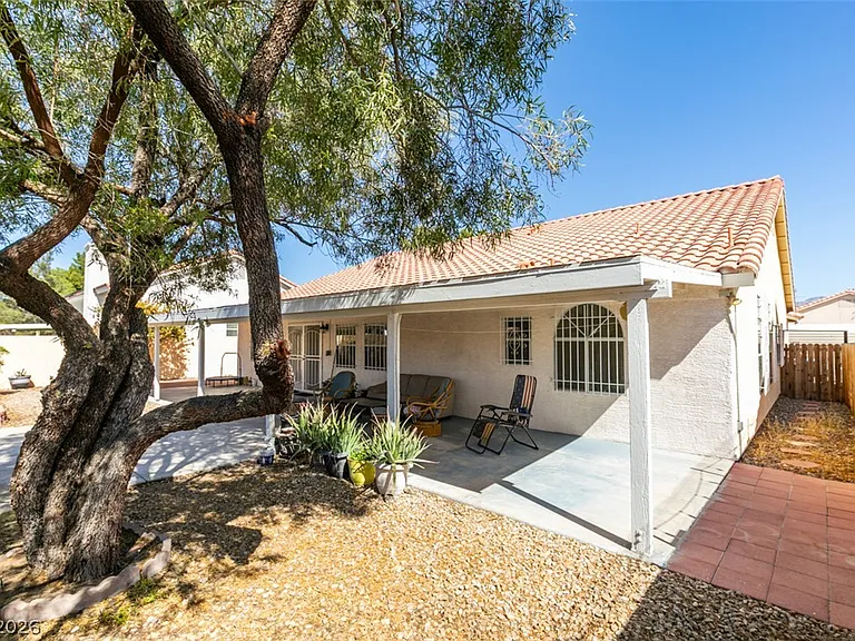 6405 Steamship Ct — Photo 49