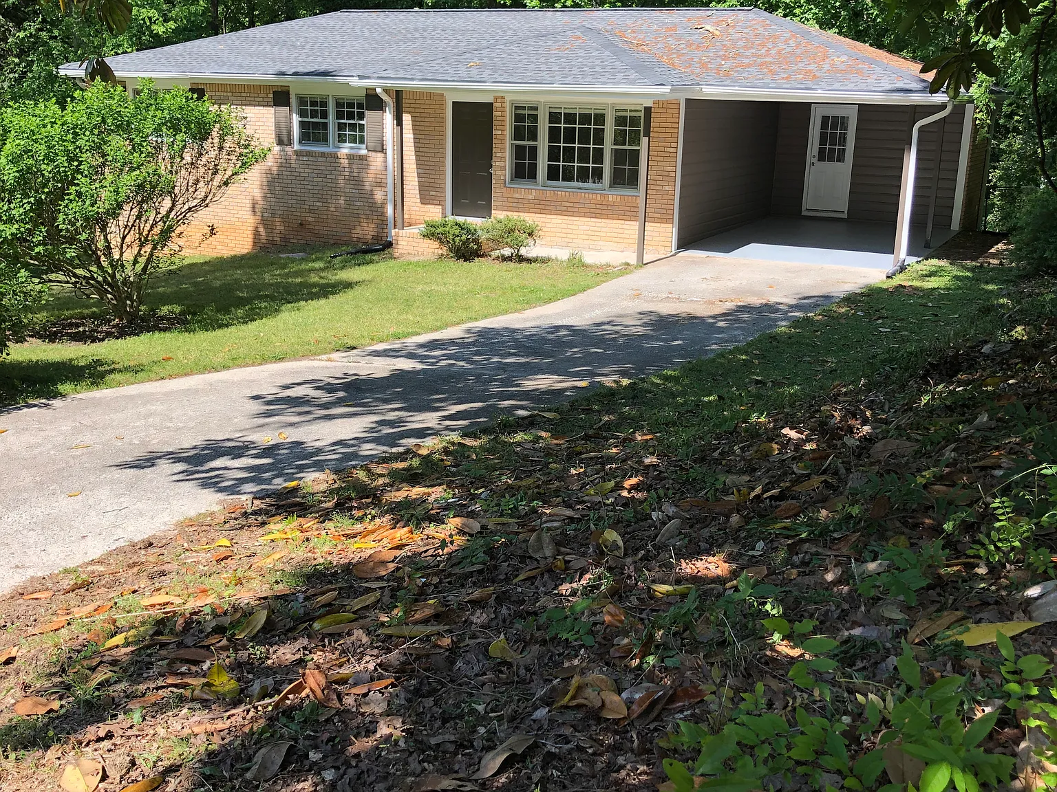3 bed, 1200 sqft, $1,700 — Photo 1