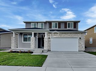 3294 S Fields Ave, Syracuse, UT 84075