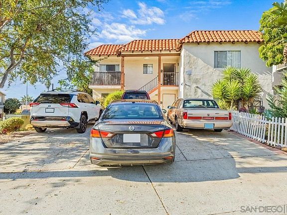 4th image of 4204 Boundary St