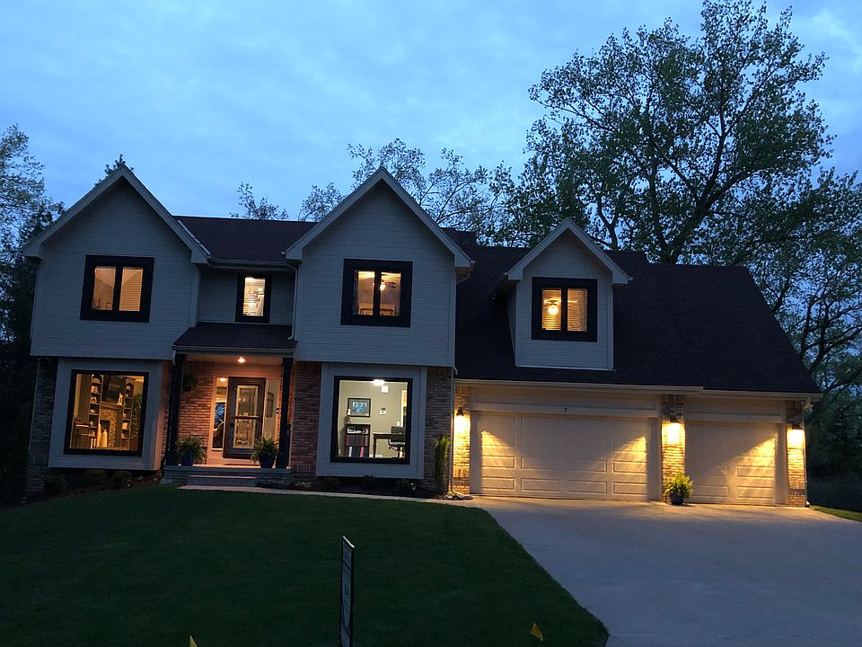 1st image of 7 Ginger Woods Cir