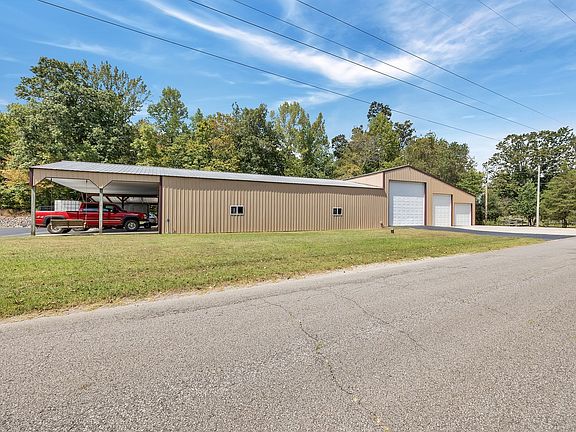 4th image of 262 Brushy Rd