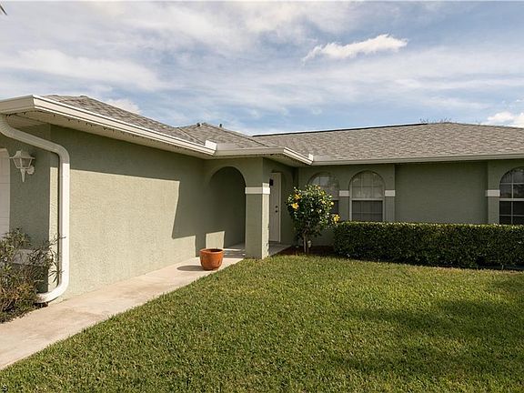 3rd image of 4137 NE 9th Pl