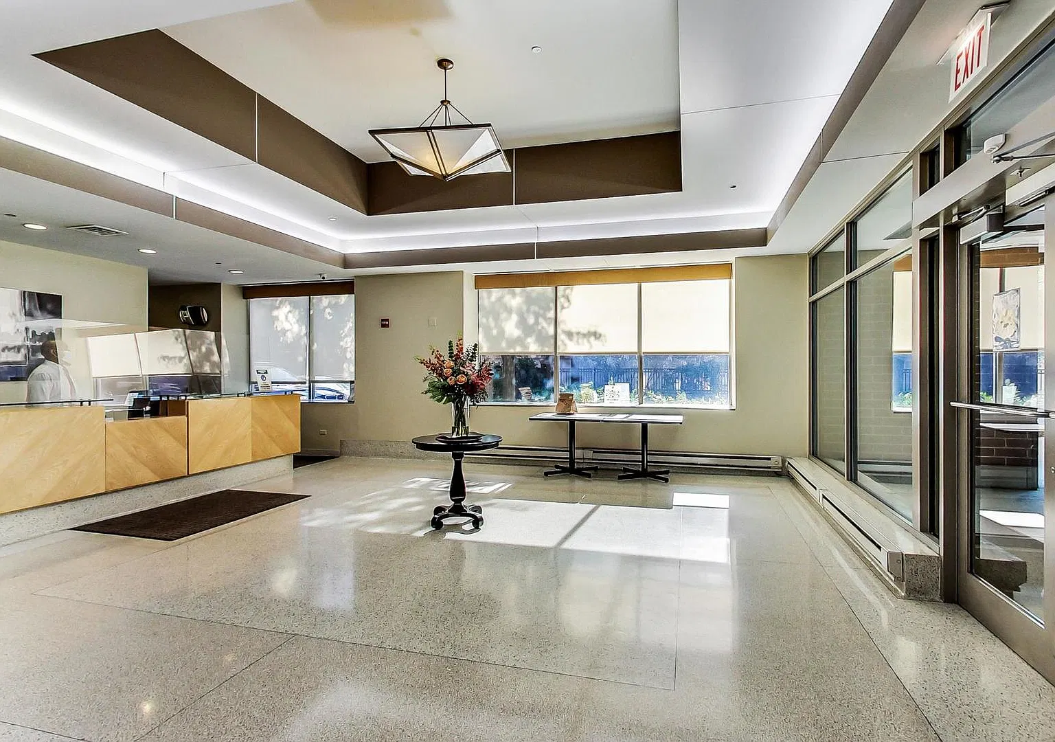1 bed, 1.5 bath, 1100 sqft, $3,100 — Photo 3