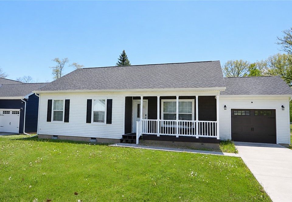 1st image of 240 Plum Point Rd #16